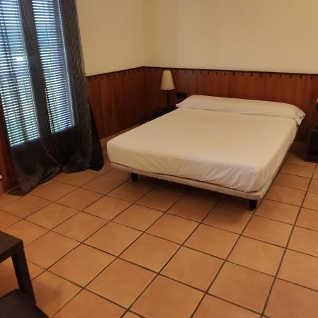 Hostal Tastavins Penarroya De Tastavins ภายนอก รูปภาพ