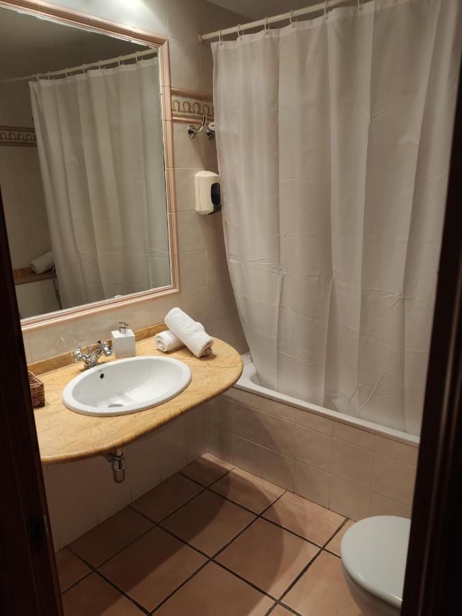 Hostal Tastavins Penarroya De Tastavins ภายนอก รูปภาพ