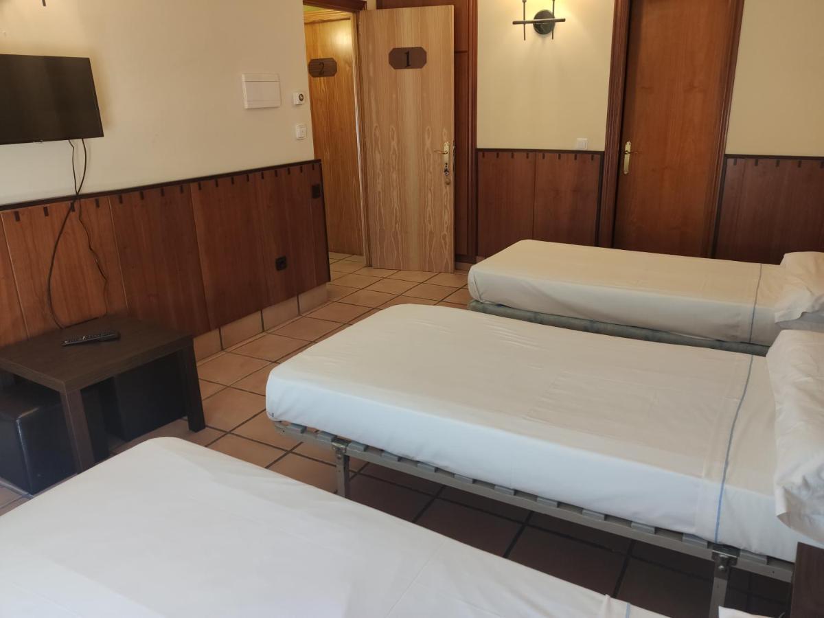 Hostal Tastavins Penarroya De Tastavins ภายนอก รูปภาพ